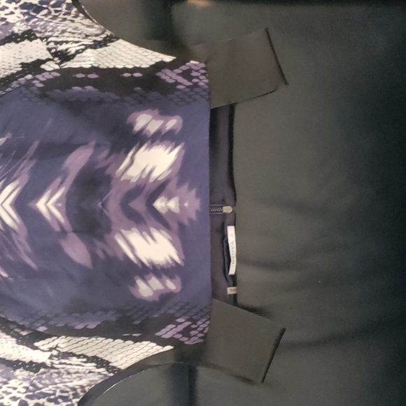 Dress - Picture 3 of 5